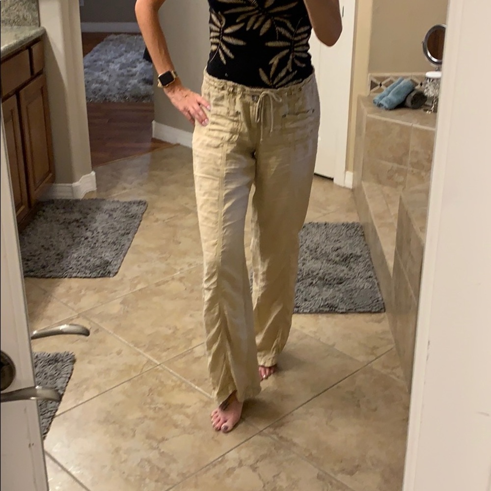 Guess drawstring beige linen pants!